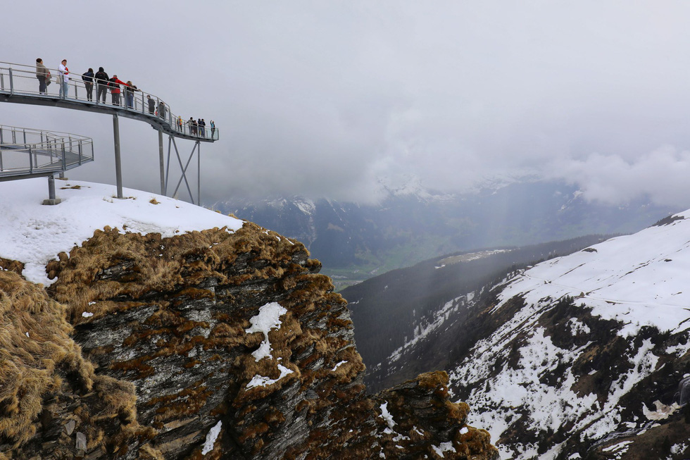 Nóc nhà châu Âu Jungfrau - kỳ quan tuyết trắng trên dãy Alps - Ảnh 6.