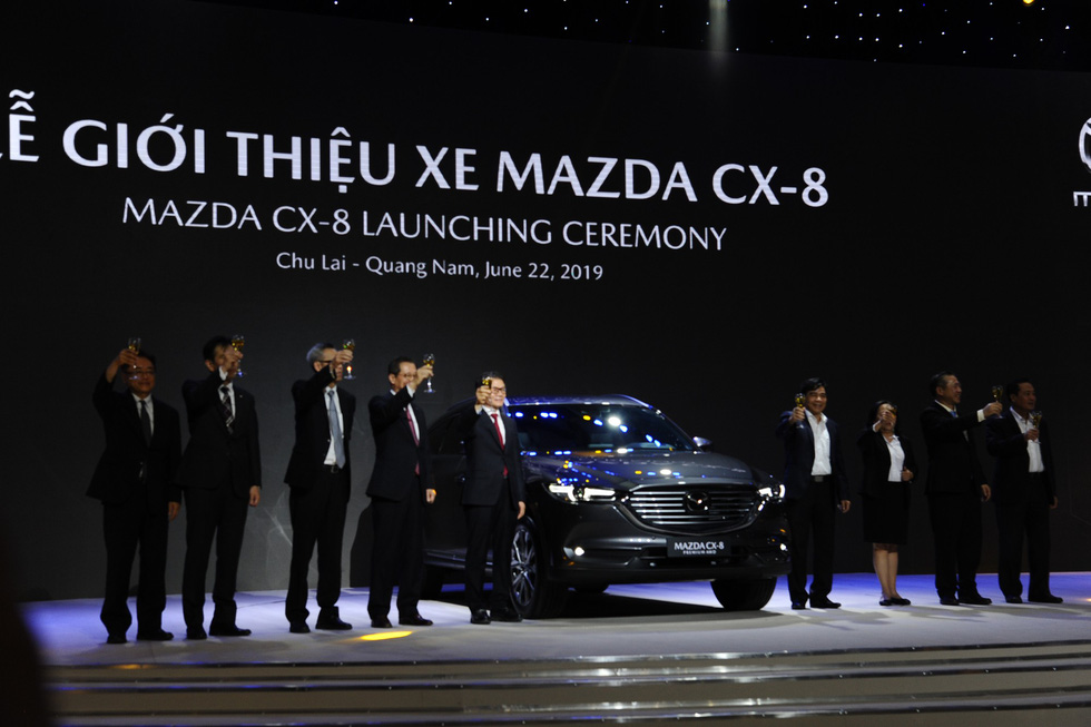 Thaco ra mắt mẫu xe Mazda CX-8, giá từ 1,149 tỉ đồng - Ảnh 5. Thaco ra mắt mẫu xe Mazda CX-8, giá từ 1,149 tỉ đồng - Ảnh 5.