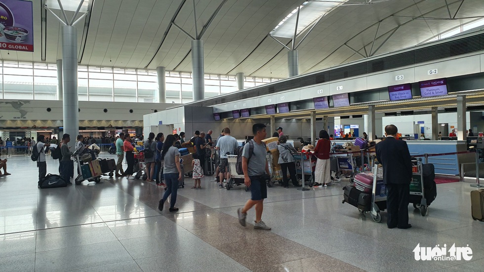 Trước ngày sân bay Tân Sơn Nhất tắt tiếng loa phát thanh, hành khách nói gì? - Ảnh 3. Trước ngày sân bay Tân Sơn Nhất tắt tiếng loa phát thanh, hành khách nói gì? - Ảnh 3.