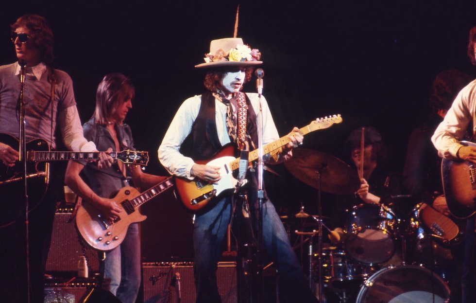 Bob Dylan qua Rolling Thunder Revue: Tôi là một kẻ trác táng thích ngao du - Ảnh 8. Bob Dylan qua Rolling Thunder Revue: Tôi là một kẻ trác táng thích ngao du - Ảnh 8.
