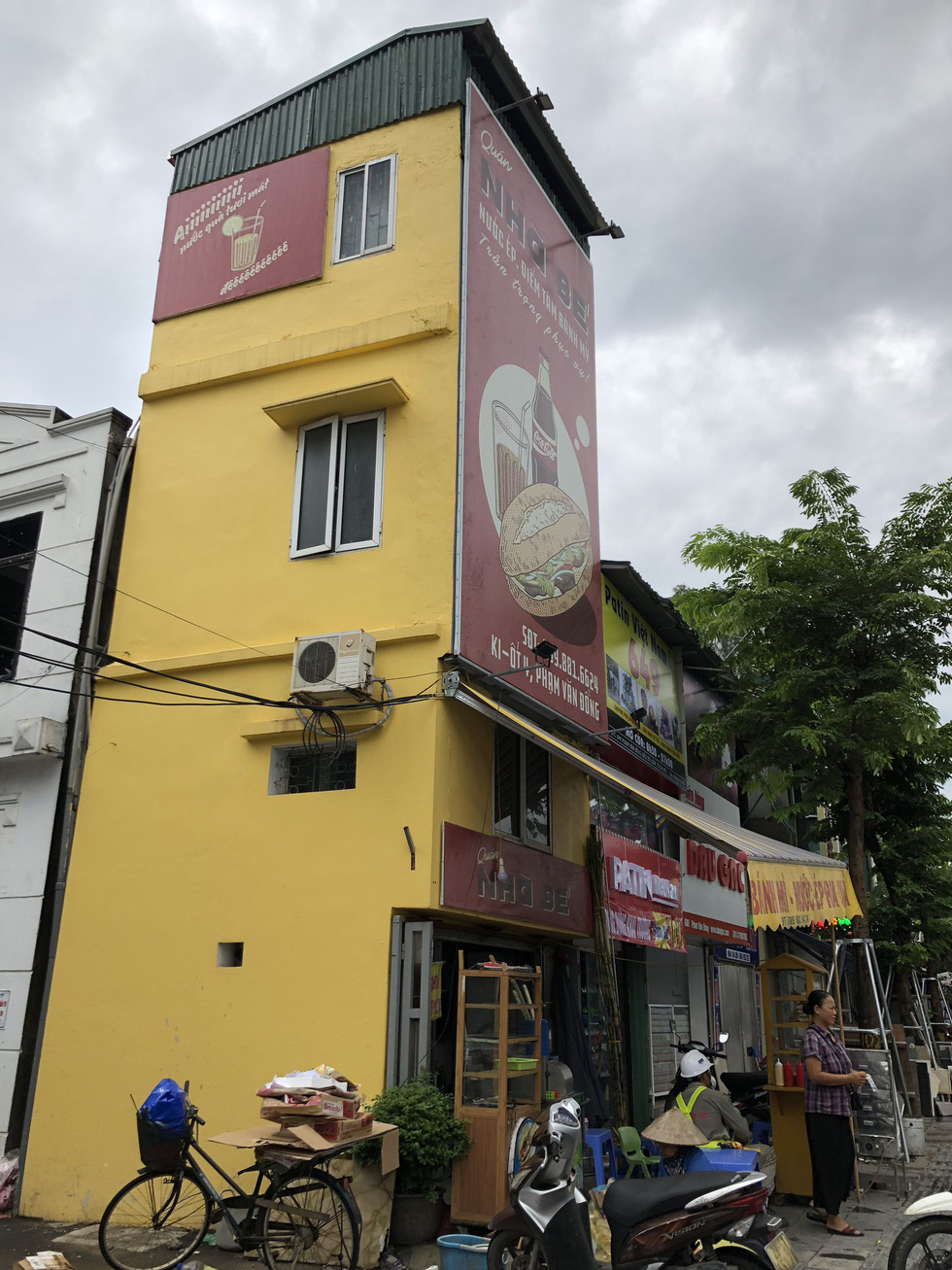 Những ngôi nhà kì dị chỉ có ở phố Phạm Văn Đồng - Ảnh 7. Những ngôi nhà kì dị chỉ có ở phố Phạm Văn Đồng - Ảnh 7.