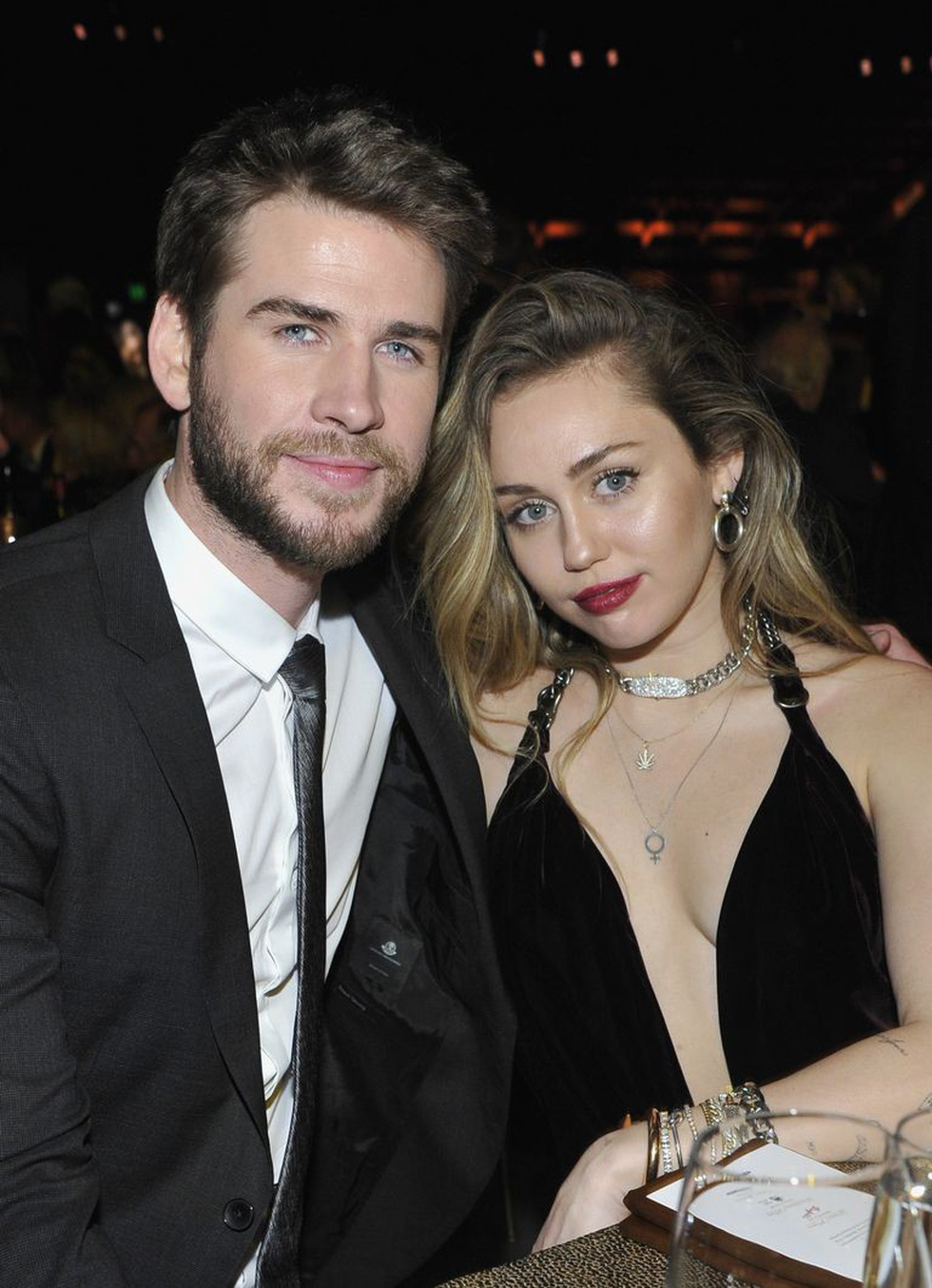 Liam Hemsworth - Miley Cyrus: 10 năm bên nhau, 7 tháng hôn nhân, ly hôn ồn ào - Ảnh 2.