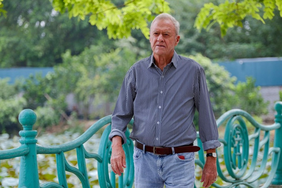 Graham Alliband: Cựu đại sứ 47 năm gắn bó với Việt Nam - Ảnh 3. Graham Alliband: Cựu đại sứ 47 năm gắn bó với Việt Nam - Ảnh 3.
