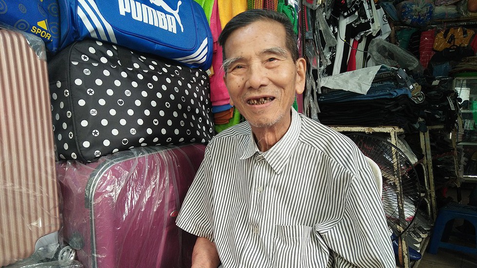 Nghệ sĩ Trần Hạnh: Dù nghèo, vất vả nhưng rất... kiêu, không phụ thuộc ai! - Ảnh 3. Nghệ sĩ Trần Hạnh: Dù nghèo, vất vả nhưng rất... kiêu, không phụ thuộc ai! - Ảnh 3.
