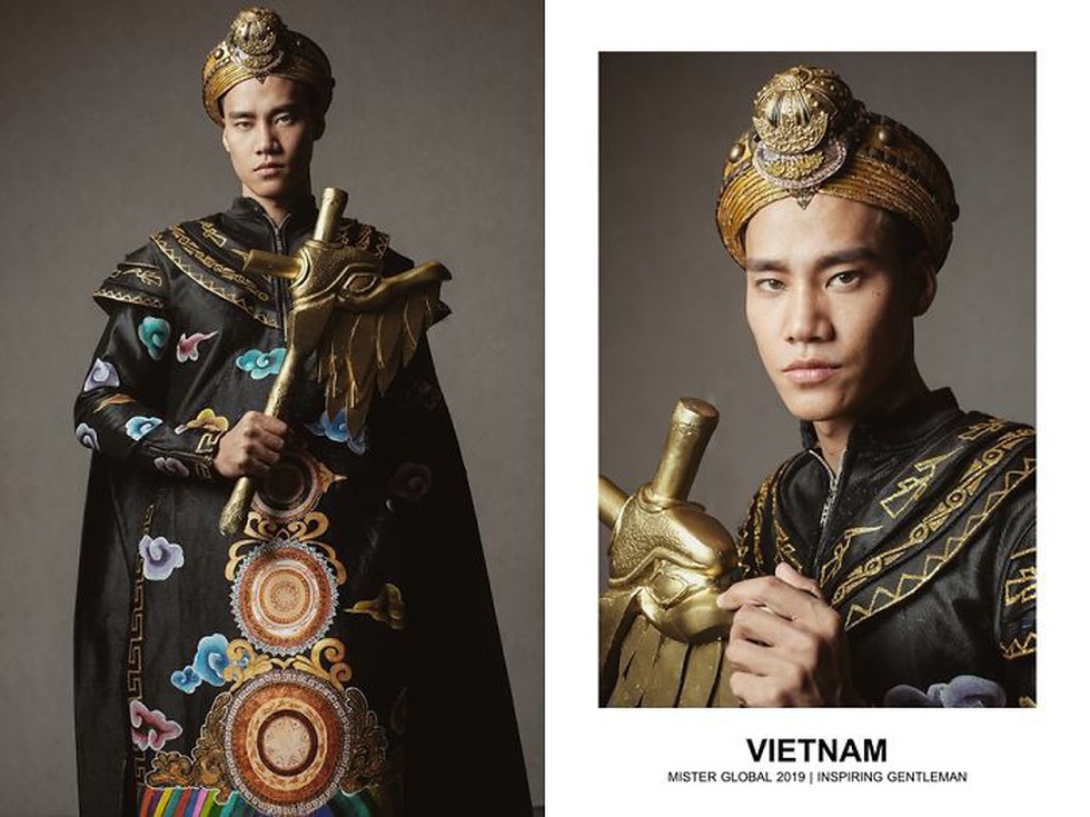 Mister Global khoe dàn hotboy diện trang phục truyền thống nhưng quá nóng - Ảnh 2. Mister Global khoe dàn hotboy diện trang phục truyền thống nhưng quá nóng - Ảnh 2.