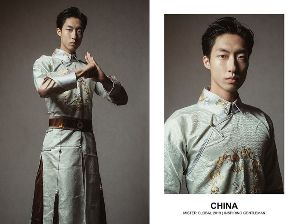 Mister Global khoe dàn hotboy diện trang phục truyền thống nhưng quá nóng - Ảnh 22. Mister Global khoe dàn hotboy diện trang phục truyền thống nhưng quá nóng - Ảnh 22.