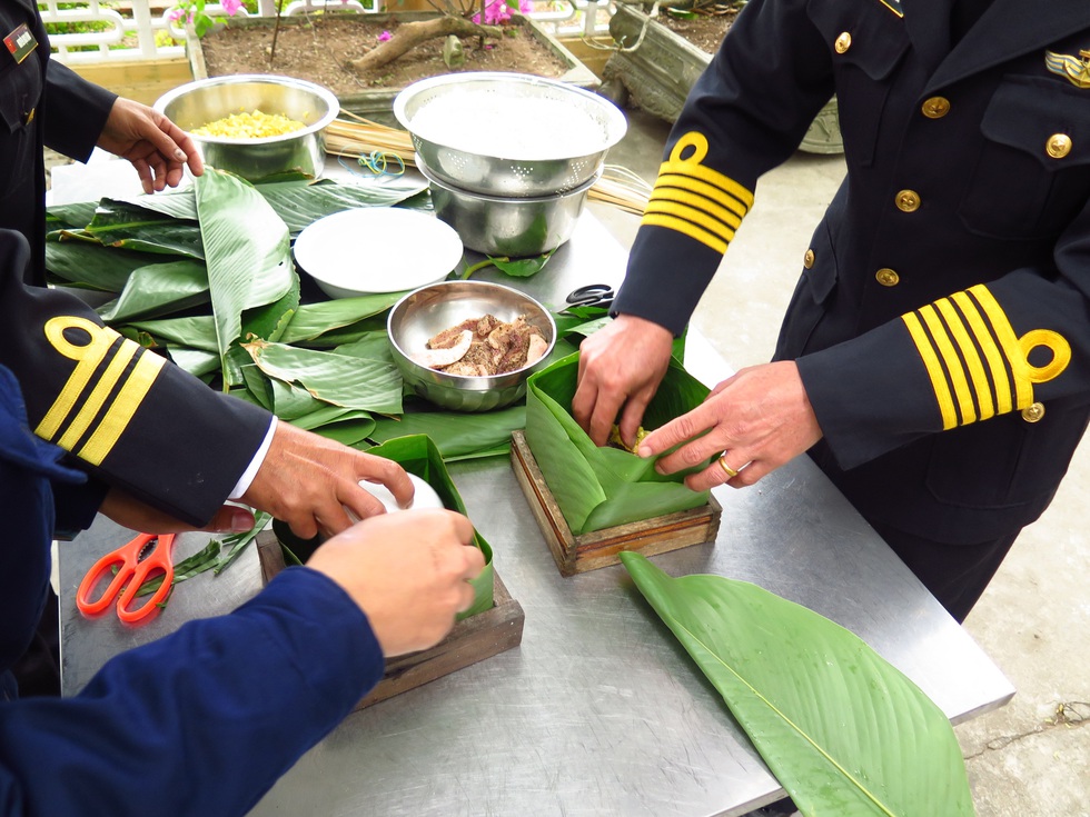 Chùm ảnh tết sớm ở đảo tiền tiêu Bạch Long Vĩ - Ảnh 2. Chùm ảnh tết sớm ở đảo tiền tiêu Bạch Long Vĩ - Ảnh 2.