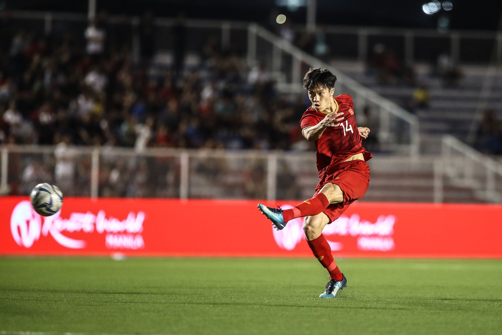 Chùm ảnh dàn cầu thủ cao trên 1m80 của U23 Việt Nam dự Giải U23 châu Á 2020 - Ảnh 7. Chùm ảnh dàn cầu thủ cao trên 1m80 của U23 Việt Nam dự Giải U23 châu Á 2020 - Ảnh 7.