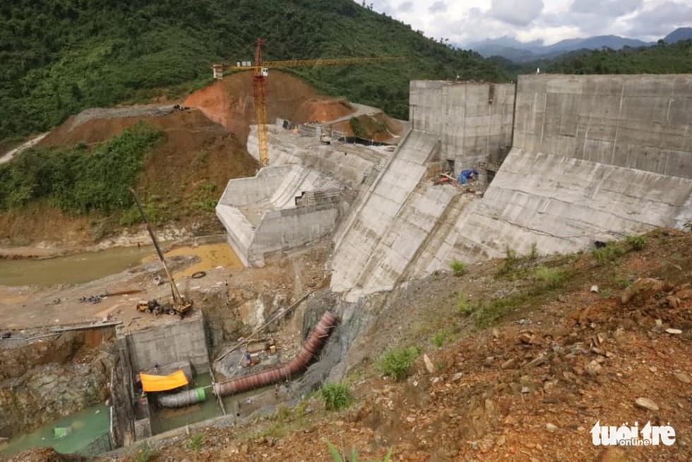 Kinh hoàng khung cảnh khu nhà điều hành thủy điện Rào Trăng 3 bị vùi lấp - Ảnh 11.