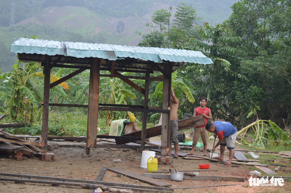 Làm lại cuộc đời trong khó khăn, hoang tàn chưa từng nghĩ tới - Ảnh 11.