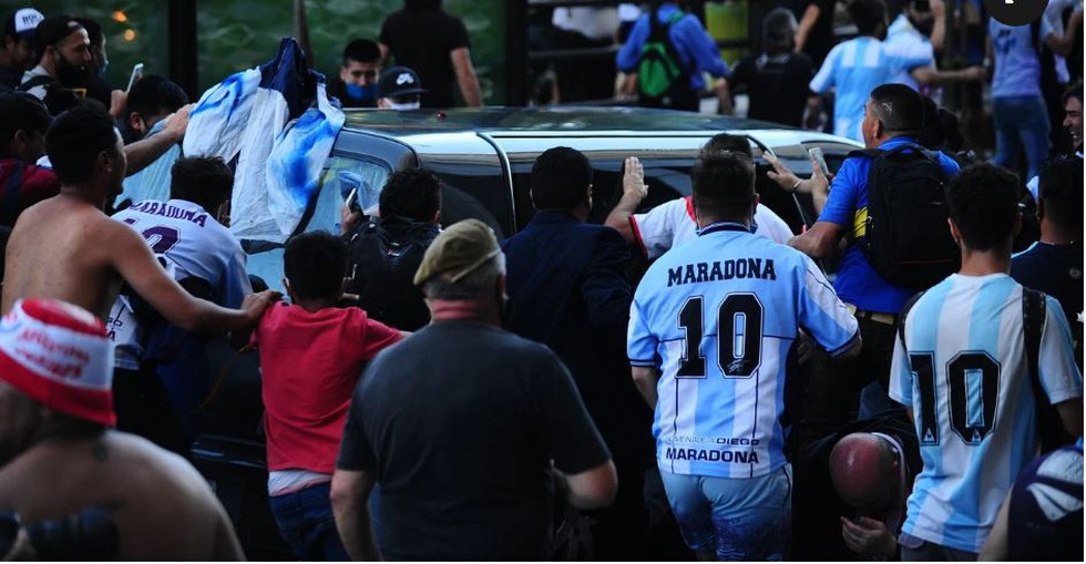 Tiễn đưa huyền thoại Maradona đến thiên đường - Ảnh 10. Tiễn đưa huyền thoại Maradona đến thiên đường - Ảnh 10.