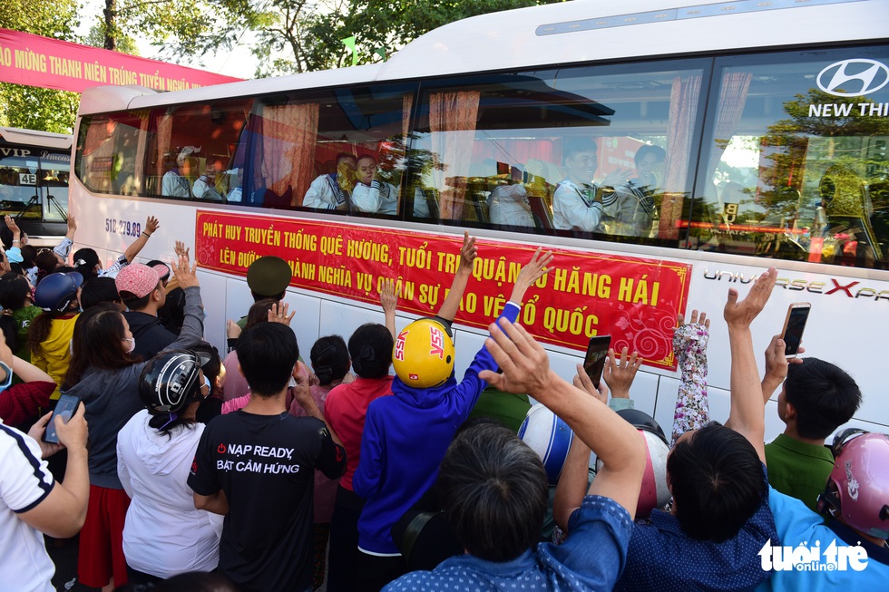 Hơn 4.000 thanh niên TP.HCM lên đường tòng quân - Ảnh 11. Hơn 4.000 thanh niên TP.HCM lên đường tòng quân - Ảnh 11.
