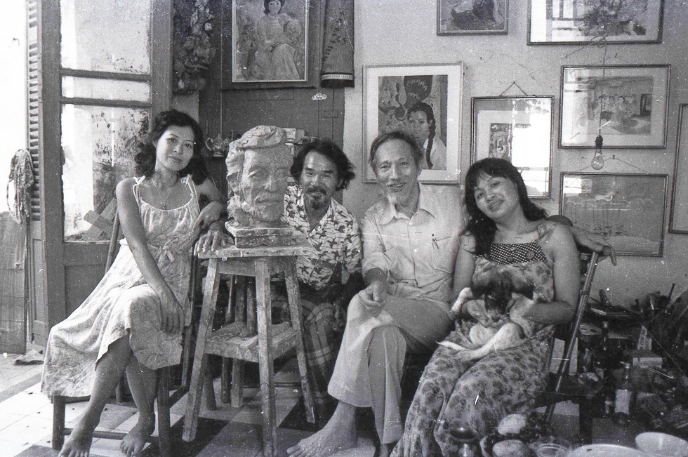 Hà Tường: ngân hàng ảnh về văn nghệ sĩ một thời - Ảnh 6. Hà Tường: ngân hàng ảnh về văn nghệ sĩ một thời - Ảnh 6.