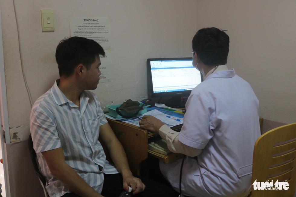 TP.HCM: Hơn 1.000 người tham gia hiến máu - Ảnh 5. TP.HCM: Hơn 1.000 người tham gia hiến máu - Ảnh 5.