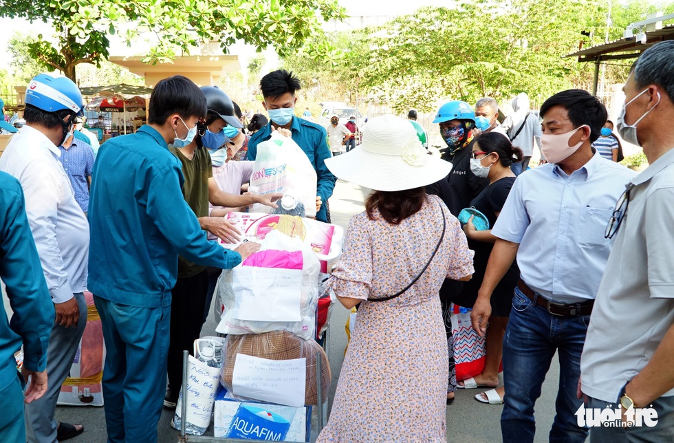 Trung tâm Giáo dục quốc phòng ĐHQG TP.HCM đón gần 1.000 người cách ly - Ảnh 5. Trung tâm Giáo dục quốc phòng ĐHQG TP.HCM đón gần 1.000 người cách ly - Ảnh 5.