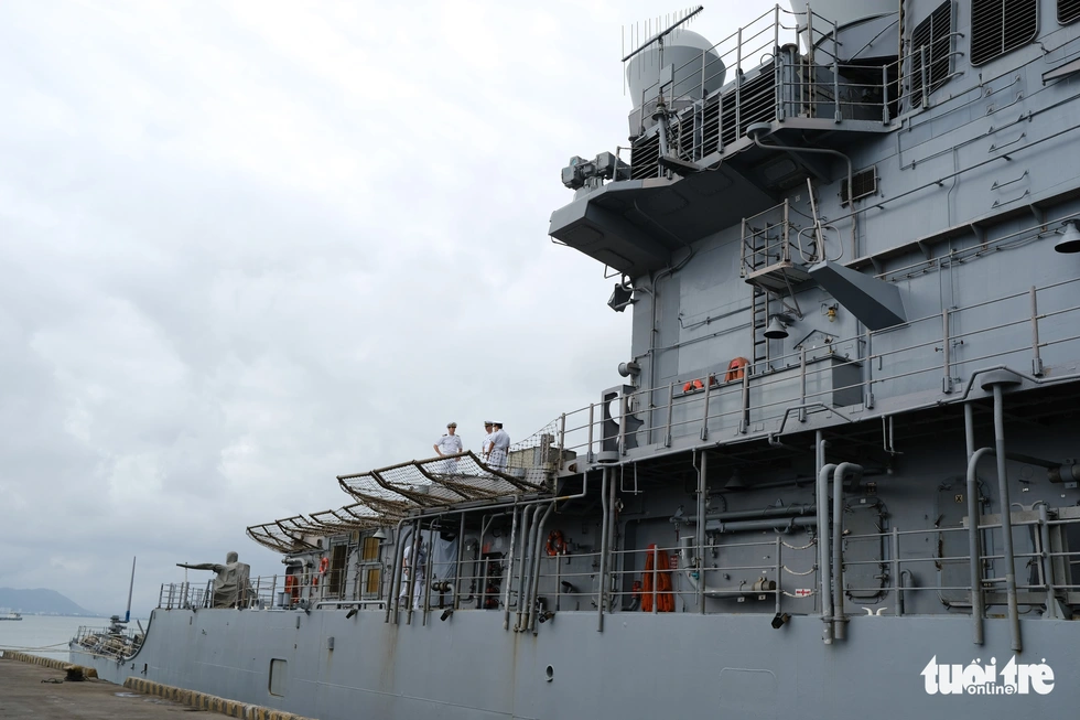 Bên trong tuần dương hạm USS Bunker Hill đang ghé thăm Đà Nẵng - Ảnh 5. Bên trong tuần dương hạm USS Bunker Hill đang ghé thăm Đà Nẵng - Ảnh 5.