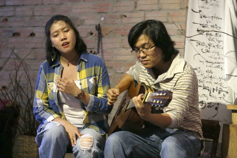 Hoàng Trang và Nguyễn Đông: Đôi tình nhân mê mải du ca nhạc Trịnh - Ảnh 1. Hoàng Trang và Nguyễn Đông: Đôi tình nhân mê mải du ca nhạc Trịnh - Ảnh 1.
