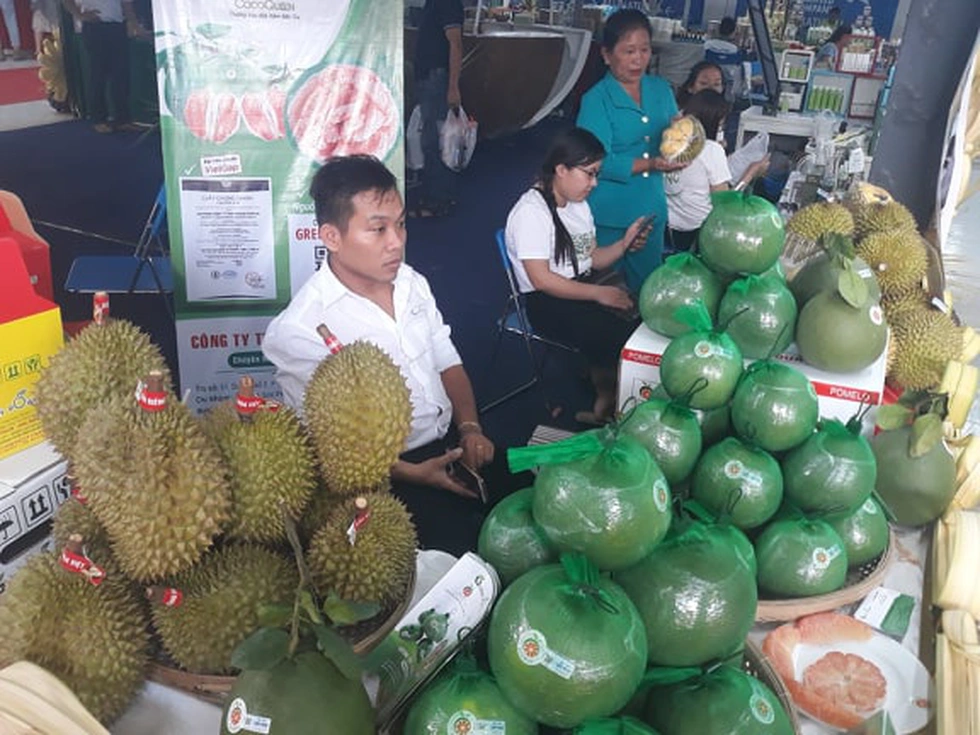 Đặc sản 3 miền tràn về Sài Gòn với 650 gian hàng, 100% mặt hàng giảm giá tẹt ga - Ảnh 10. Đặc sản 3 miền tràn về Sài Gòn với 650 gian hàng, 100% mặt hàng giảm giá tẹt ga - Ảnh 10.