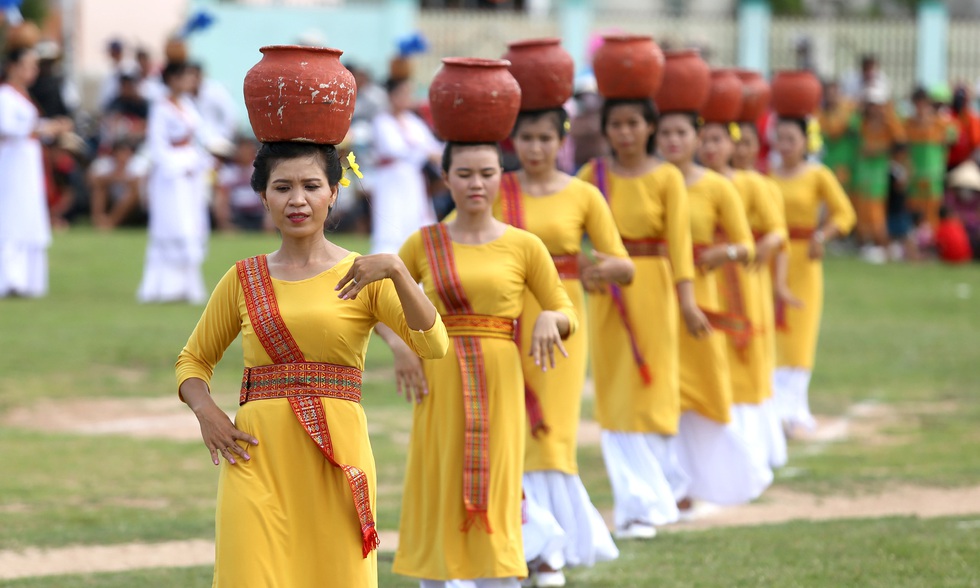 Có gì lạ ở đất Tháp? - Ảnh 8. Có gì lạ ở đất Tháp? - Ảnh 8.