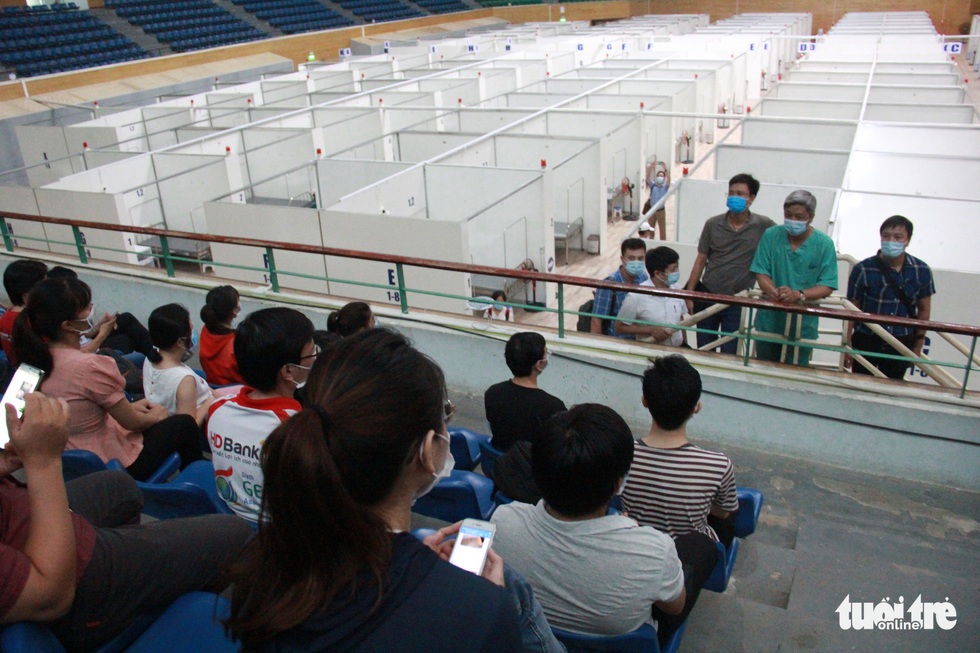 Vận hành thử bệnh viện dã chiến ở cung thể thao Tiên Sơn - Ảnh 1. Vận hành thử bệnh viện dã chiến ở cung thể thao Tiên Sơn - Ảnh 1.