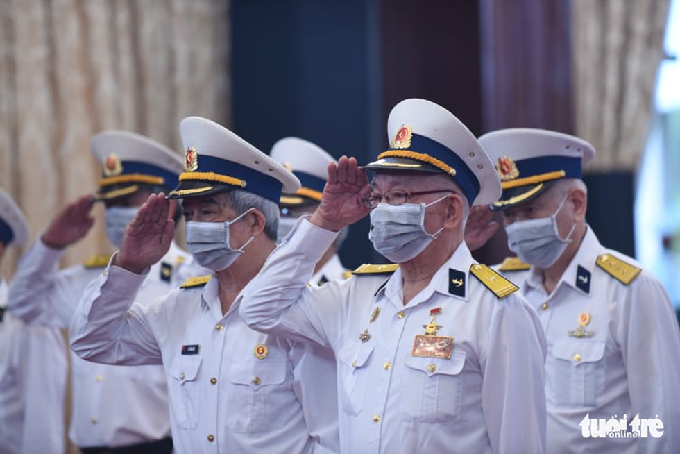 Tiễn đưa nguyên Tổng bí thư Lê Khả Phiêu về miền cao xanh - Ảnh 16. Tiễn đưa nguyên Tổng bí thư Lê Khả Phiêu về miền cao xanh - Ảnh 16.