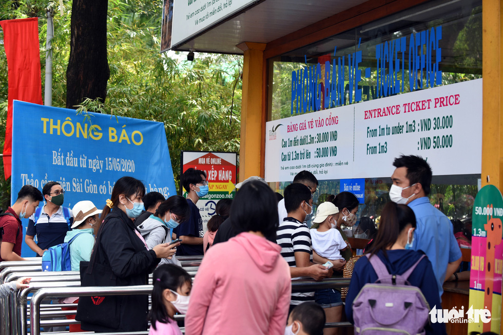 The Saigon Zoo and Botanical Gardens are full of visitors to the ceremony - Photo 6.