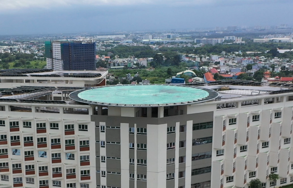 Cận cảnh Bệnh viện Ung bướu hiện đại, có sân đậu trực thăng - Ảnh 3. Cận cảnh Bệnh viện Ung bướu hiện đại, có sân đậu trực thăng - Ảnh 3.
