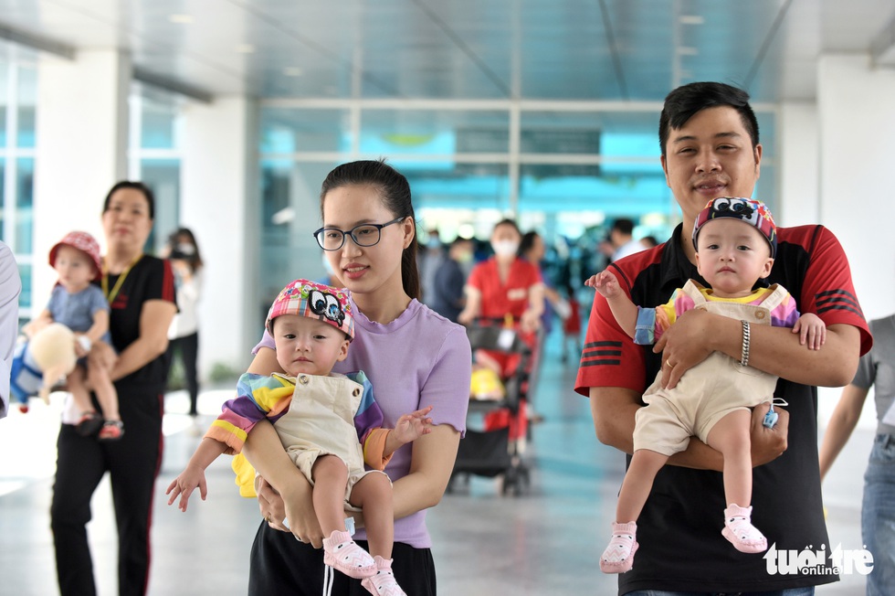 Trúc Nhi - Diệu Nhi đón Trung thu cùng hàng trăm bạn nhỏ - Ảnh 1. Trúc Nhi - Diệu Nhi đón Trung thu cùng hàng trăm bạn nhỏ - Ảnh 1.