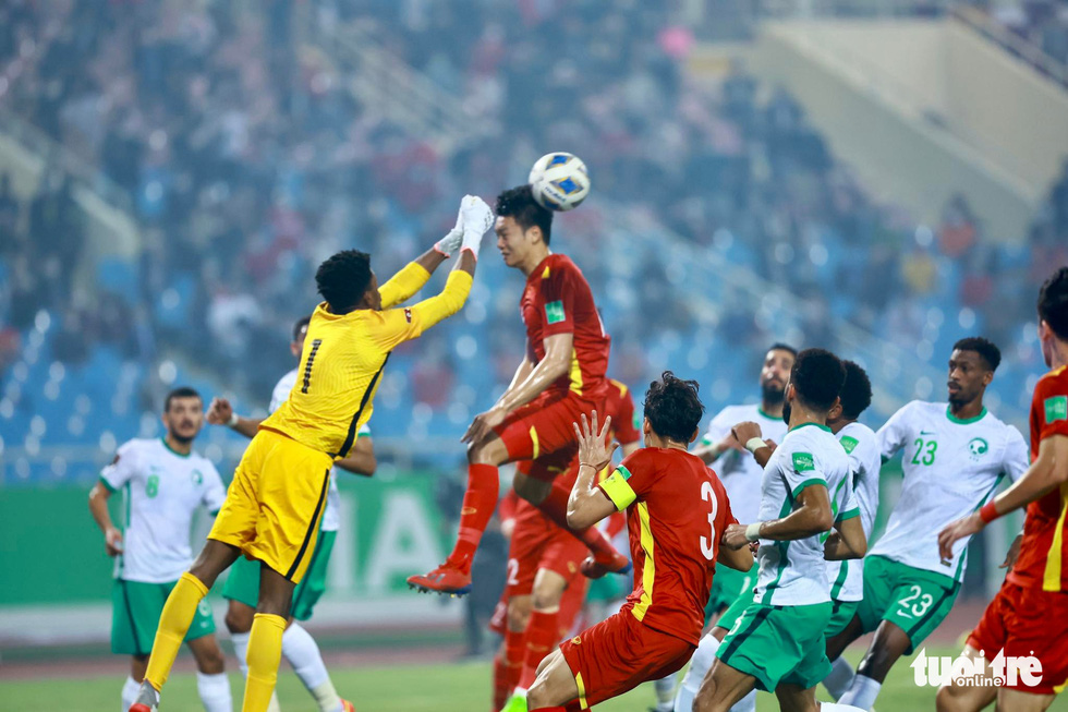 Vòng loại thứ 3 World Cup 2022, Việt Nam - Saudi Arabia 0-1: Chênh lệch đẳng cấp - Ảnh 2.