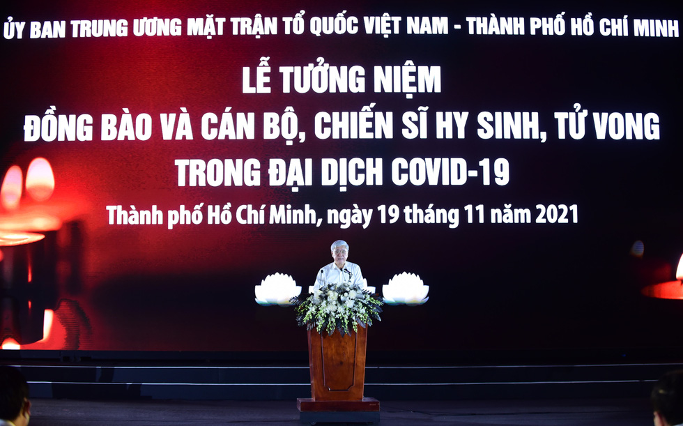 Đêm tưởng niệm đồng bào tử vong và cán bộ, chiến sĩ hy sinh trong dịch COVID-19 - Ảnh 3.