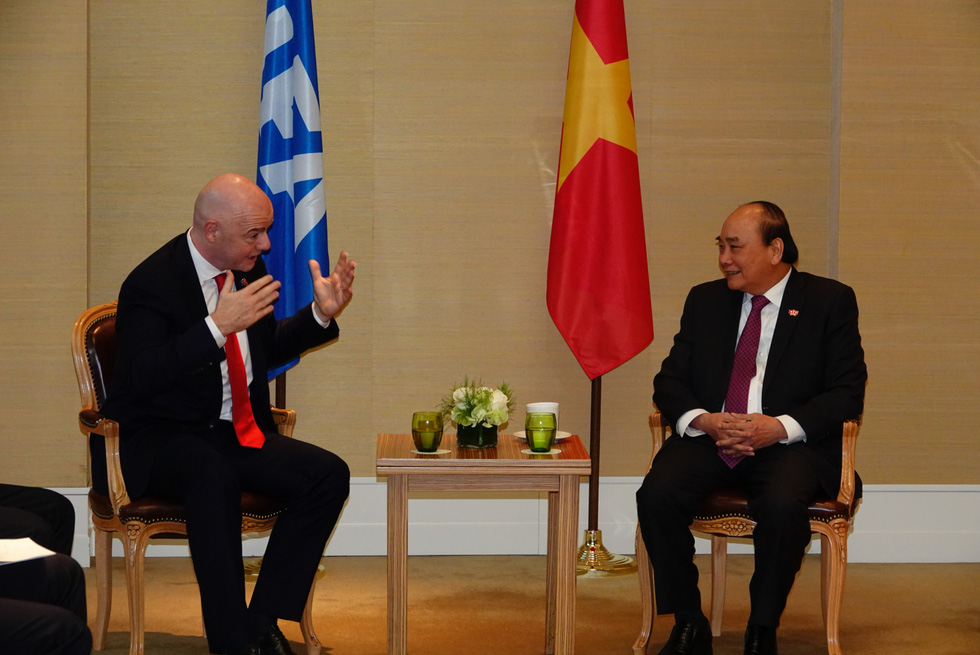 Chủ tịch nước Nguyễn Xuân Phúc gặp Chủ tịch FIFA Gianni Infatino - Ảnh 5.