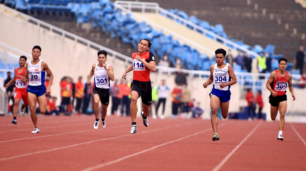 Thiên thần đứng sau nhà vô địch 400m Trần Nhật Hoàng - Ảnh 5.