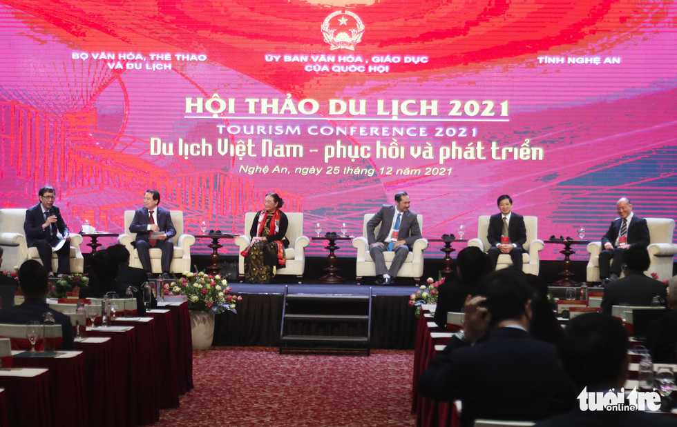 90% khách sạn đóng cửa, du lịch Việt Nam cần được cấp cứu - Ảnh 1. 90% khách sạn đóng cửa, du lịch Việt Nam cần được cấp cứu - Ảnh 1.
