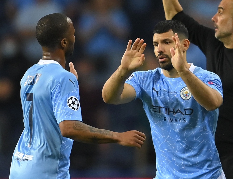 De Bruyne khóc nức nở khi phải rời sân vì chấn thương trong trận chung kết - Ảnh 6. De Bruyne khóc nức nở khi phải rời sân vì chấn thương trong trận chung kết - Ảnh 6.
