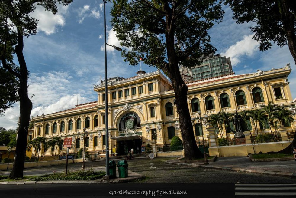 Saigon is "strangely beautiful" in the days of separation in the photo series of photographer Alexandre Garel - Photo 8.