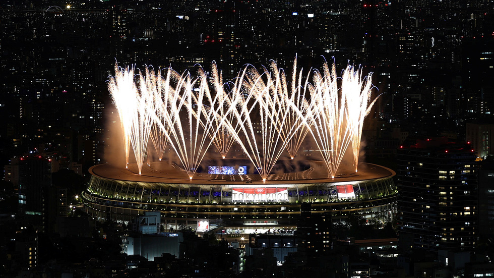 Lễ khai mạc Olympic 2020: Bắt đầu diễn hành, đoàn Hy Lạp xuất hiện đầu tiên - Ảnh 12.