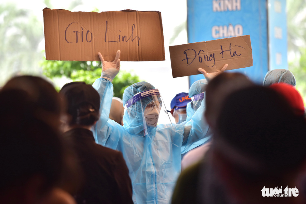 Tạm biệt TP.HCM về quê nhà tránh dịch, nhiều người dân bước lên tàu mà nước mắt cứ rơi - Ảnh 3. Tạm biệt TP.HCM về quê nhà tránh dịch, nhiều người dân bước lên tàu mà nước mắt cứ rơi - Ảnh 3.
