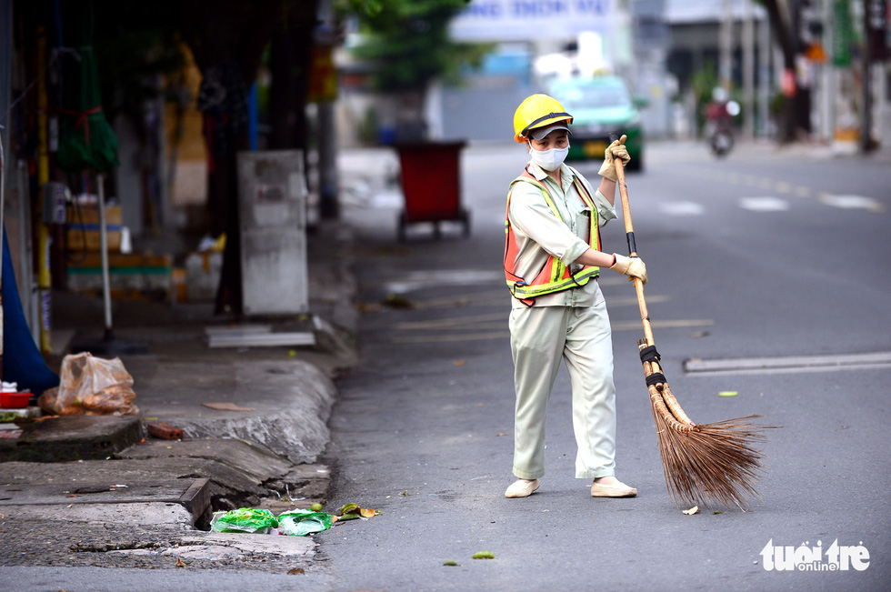 Các tuyến đường tại TP.HCM đã được kiểm soát chặt - Ảnh 7.