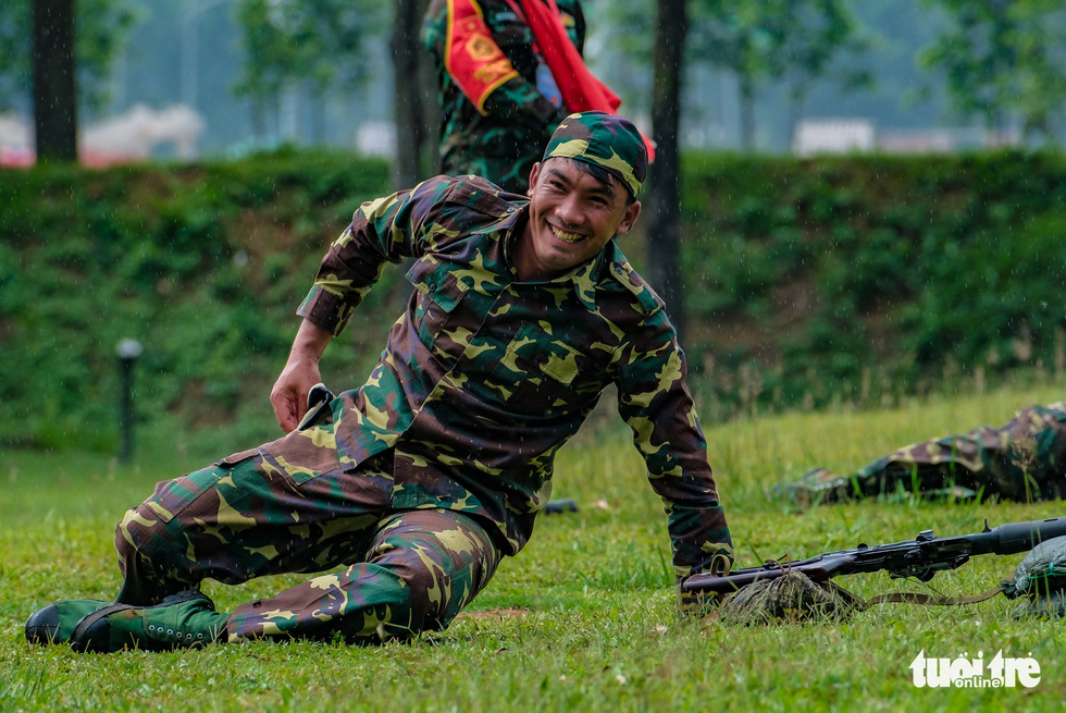 Mãn nhãn xem Xạ thủ bắn tỉa và Vùng tai nạn tại Army Games 2021 - Ảnh 4.
