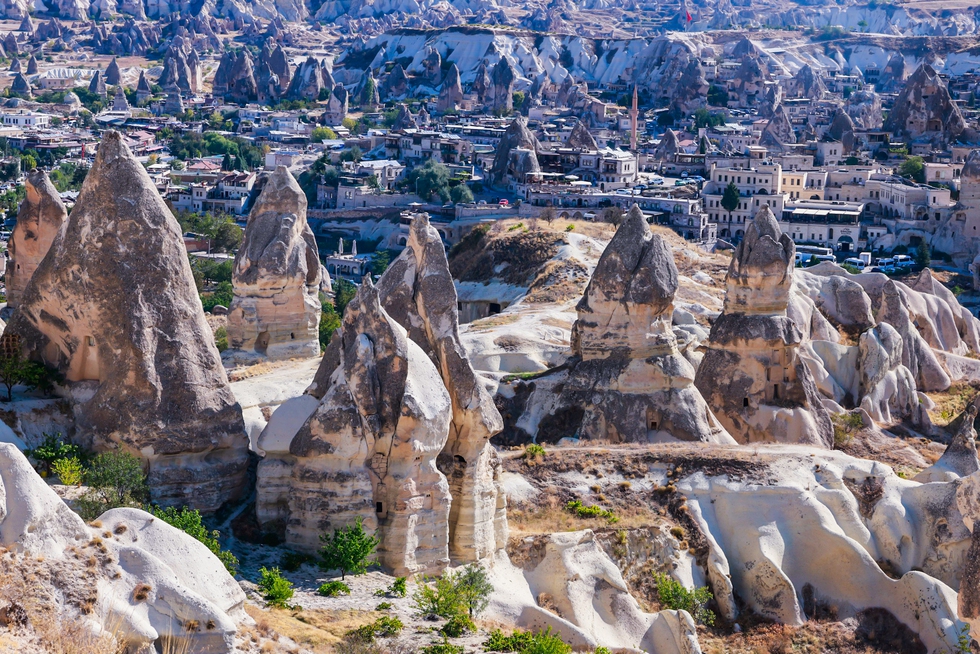 Bay khinh khí cầu trên những kỳ quan ở Cappadocia - Ảnh 15. Bay khinh khí cầu trên những kỳ quan ở Cappadocia - Ảnh 15.