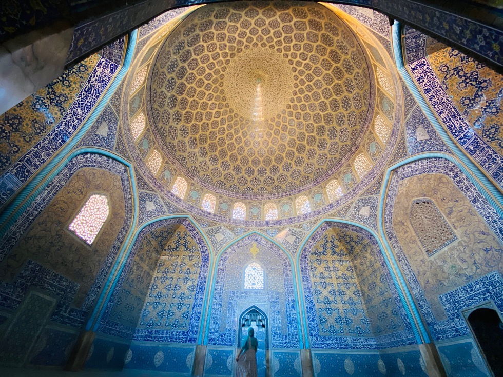 Choáng ngợp với những mái vòm cổ tích ở Iran - xứ sở Ba Tư diệu kỳ - Ảnh 13. Choáng ngợp với những mái vòm cổ tích ở Iran - xứ sở Ba Tư diệu kỳ - Ảnh 13.