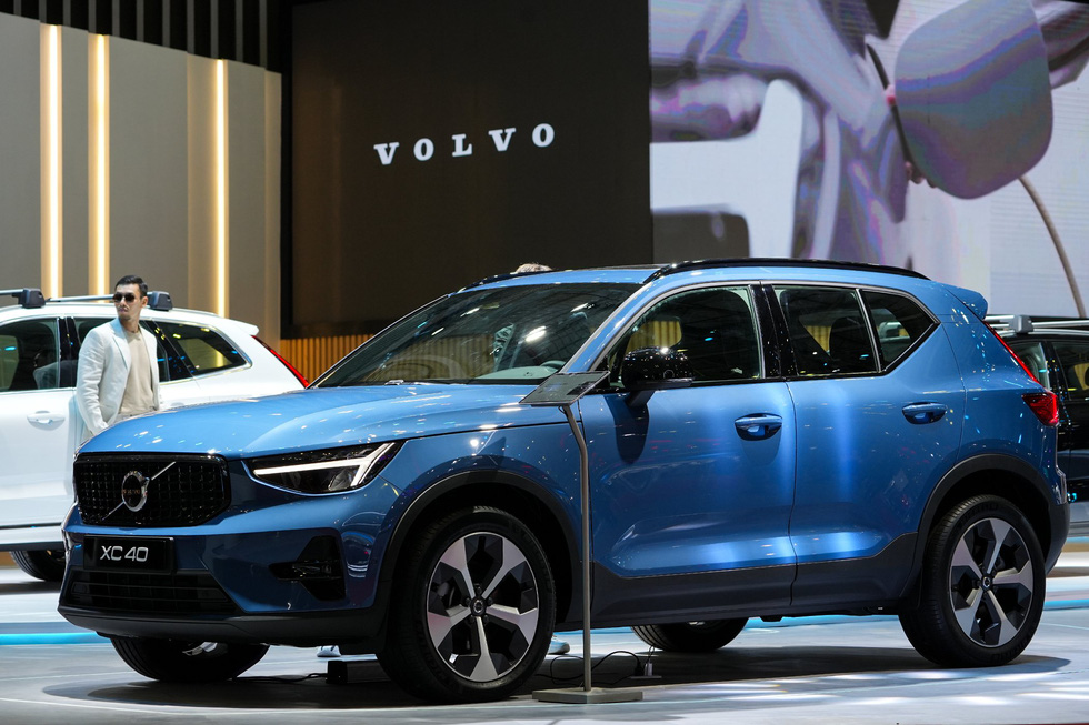 Volvo chào hàng khách Việt loạt xe xanh, tràn ngập công nghệ - Ảnh 8.