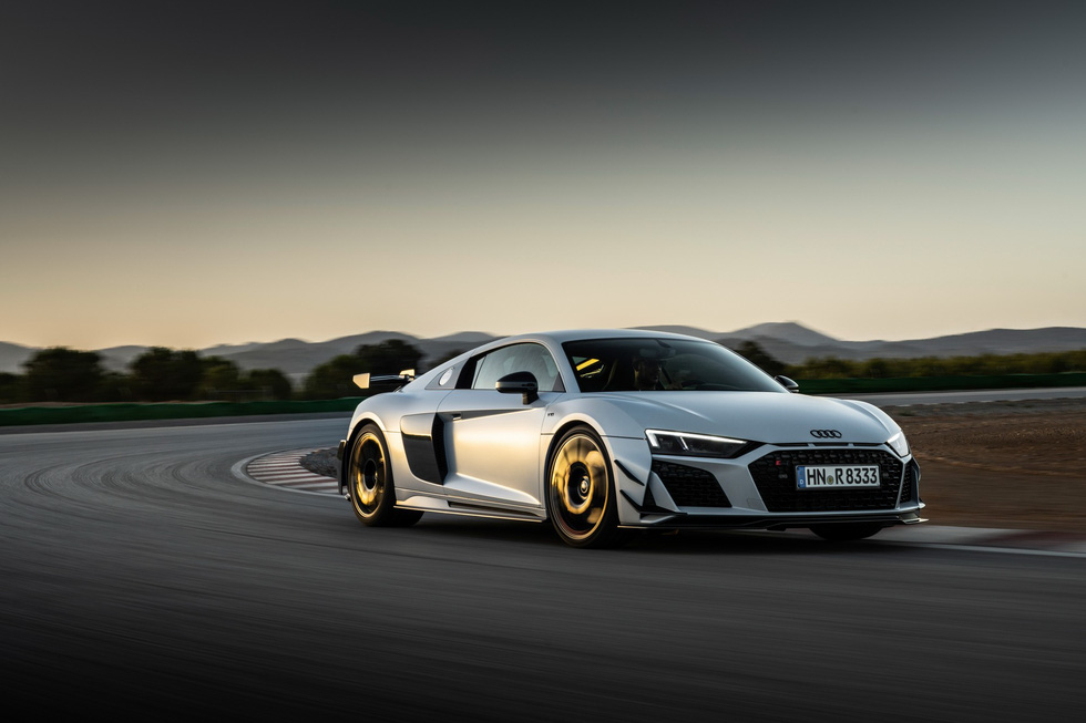 Audi R8 khai tử bằng cách... ra mắt bản cầu sau mạnh nhất lịch sử của Audi - Ảnh 1.