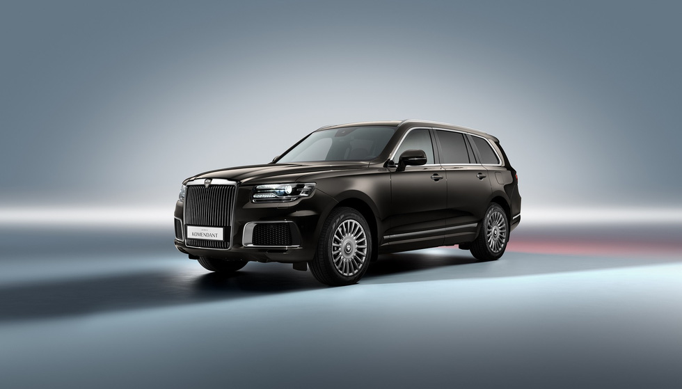 Hãng xe quốc dân Nga ra mắt SUV cạnh tranh Rolls-Royce Cullinan, giá đắt gấp rưỡi - Ảnh 1.