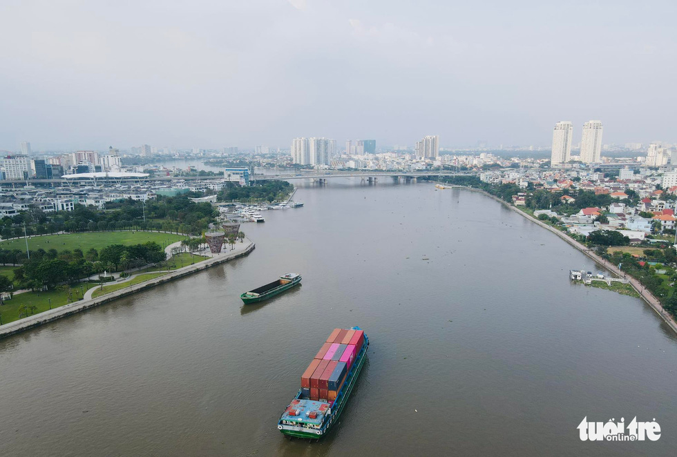 Tin sáng 10-11: Bỏ chứng chỉ ngoại ngữ, tin học với công chức ngân hàng; TP.HCM kiểm soát ô nhiễm - Ảnh 6.