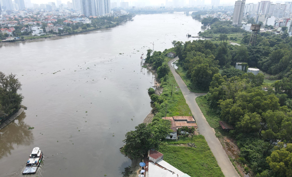 Nghiên cứu đường ven sông Sài Gòn từ cầu Thủ Thiêm 2 đến cầu Kinh Thanh Đa - Ảnh 2.