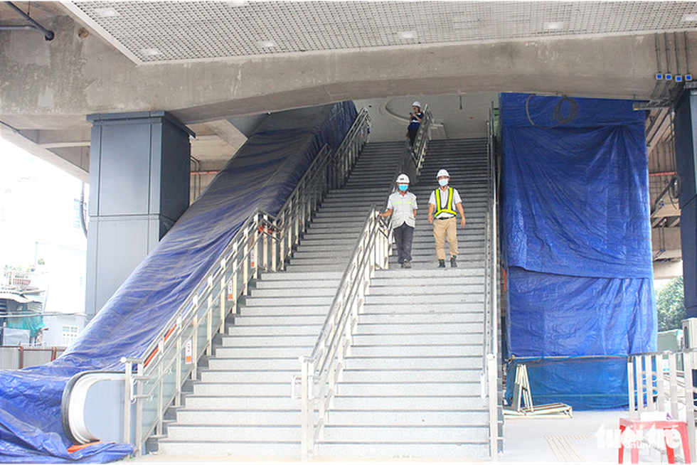Cận cảnh nhà ga Khu công nghệ cao của tuyến metro số 1 sắp hoàn thành - Ảnh 3.