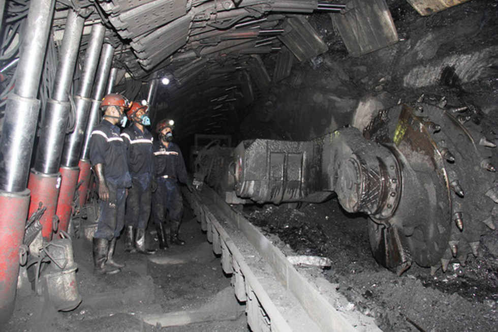 Tin sáng 18-11: TKV xin khai thác thêm than; Thêm nhiều khuyến mại khủng cuối năm - Ảnh 1.