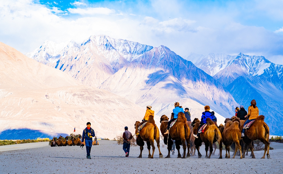 Chạy xe máy dưới núi tuyết tại Ladakh và kỷ niệm lạc đường trong đêm của travel blogger Việt - Ảnh 16. Chạy xe máy dưới núi tuyết tại Ladakh và kỷ niệm lạc đường trong đêm của travel blogger Việt - Ảnh 16.