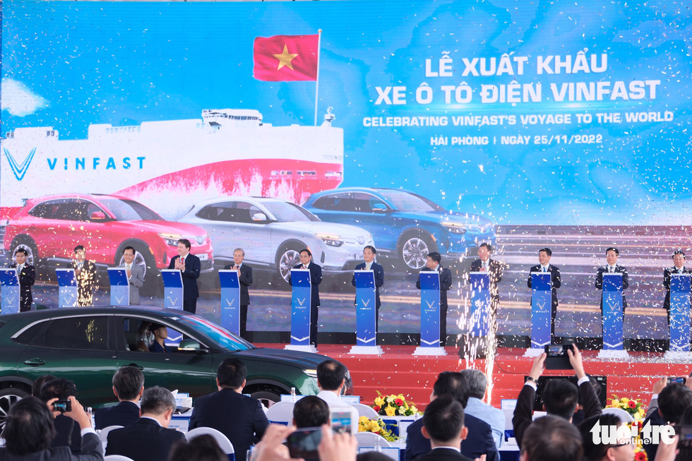 Thủ tướng Phạm Minh Chính dự lễ xuất khẩu lô xe điện VF 8 sang Mỹ - Ảnh 8.